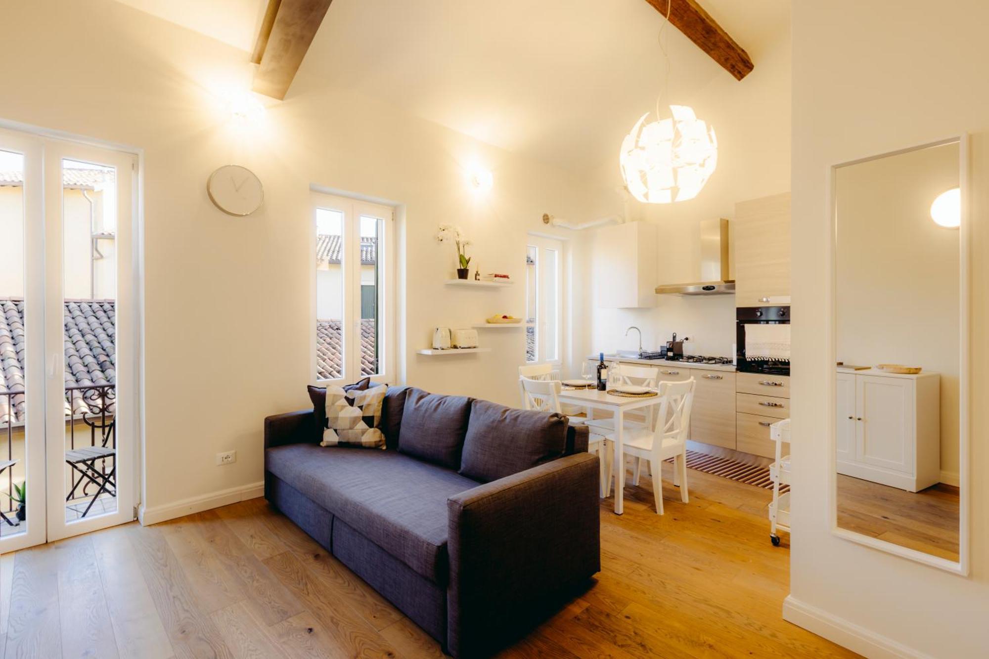 Eap Suites, Verona Esterno foto